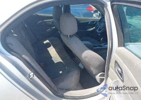 2013 Chevrolet Malibu 1Ls из США, поврежденный, VIN 1G11B5SA1DF199735